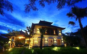 Grand Whiz Hotel Nusa Dua Bali  4*